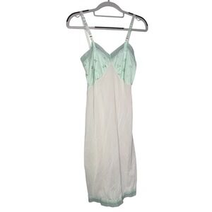 Vintage Philmaid Slip Nightgown Mint Green Ivory Nylon Lace Bust 32‎
